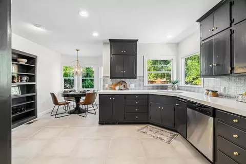Kitchen - 1941 Canby Rd, Redding, CA 96002 photo 1 of 6