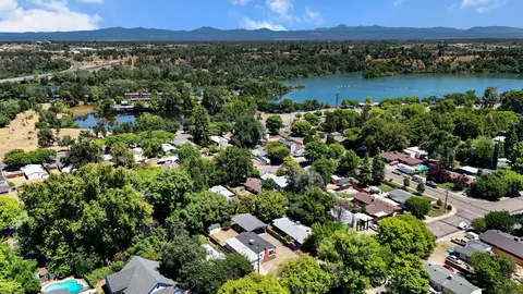 View/Area - 2155 Paris Ave, Redding, CA 96001 photo 3 of 3