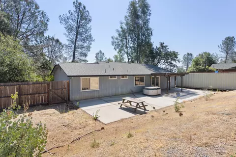 12656 Shalon Dr, Redding, CA 96001 photo 17