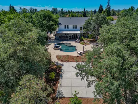 View/Area - 4236 Rutgers Pl, Redding, CA 96001 photo 3 of 3
