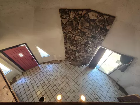 Entry Way - 18353 Old Oasis Rd, Redding, CA 96003 photo 3 of 3