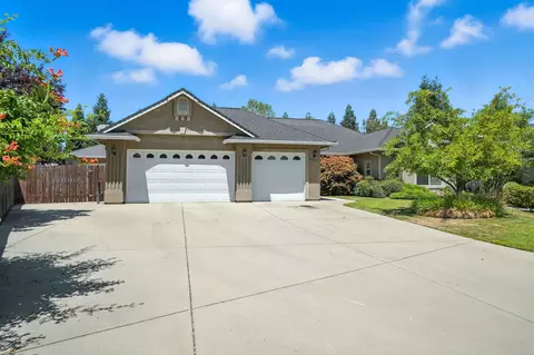 7777 Pit Rd, Redding, CA 96001