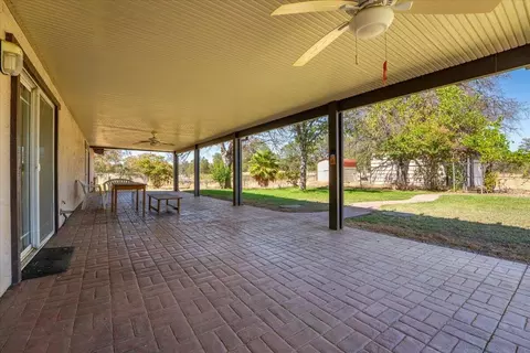 Exterior - 9297 Escondido Ln, Redding, CA 96002 photo 4 of 12
