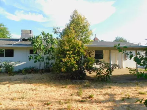 Exterior - 250 San Joaquin Dr, Red Bluff, CA 96080 photo 4 of 4