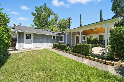 1610 Pleasant St, Redding, CA 96001 photo 23