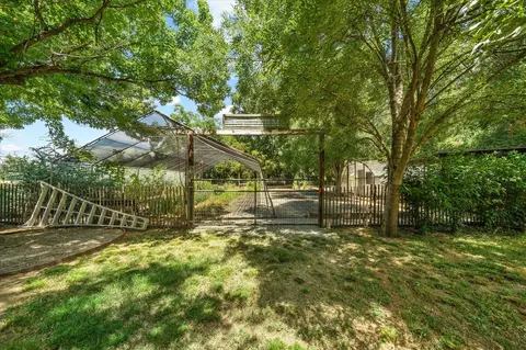 8212 Green Acres Ln, Redding, CA 96002 photo 64