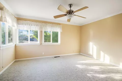 Bedroom - 4053 Remington Dr, Redding, CA 96001 photo 1 of 4