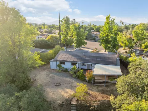 View/Area - 4053 Remington Dr, Redding, CA 96001 photo 6 of 7
