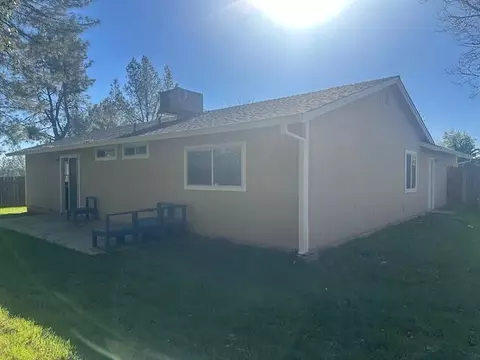 1517 Murieta Loop, Redding, CA 96002 photo 15