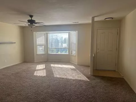 1517 Murieta Loop, Redding, CA 96002 photo 4