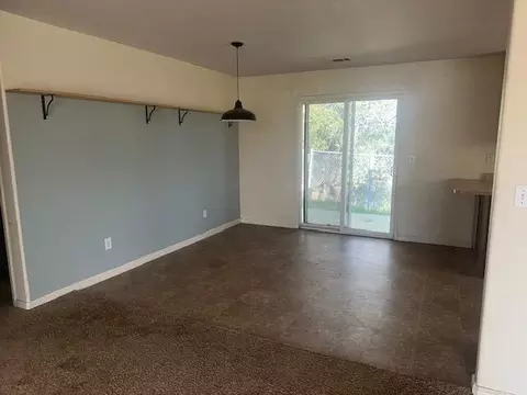 1517 Murieta Loop, Redding, CA 96002 photo 8