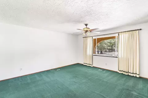 13074 Fernie Way, Redding, CA 96003 photo 8