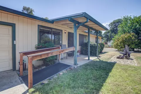 Exterior - 18581 Tolen Dr, Redding, CA 96003 photo 3 of 8