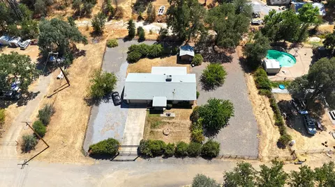 View/Area - 18581 Tolen Dr, Redding, CA 96003 photo 4 of 4