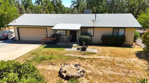 Exterior - 18581 Tolen Dr, Redding, CA 96003 photo 8 of 8