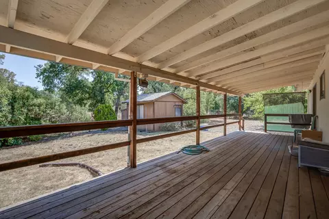 Exterior - 18581 Tolen Dr, Redding, CA 96003 photo 5 of 8