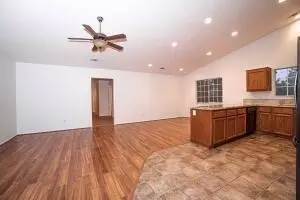 Living - 11556 La Costa Ct, Redding, CA 96003 photo 3 of 5