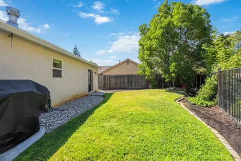 620 Valleybrook Dr, Redding, CA 96003 photo 31