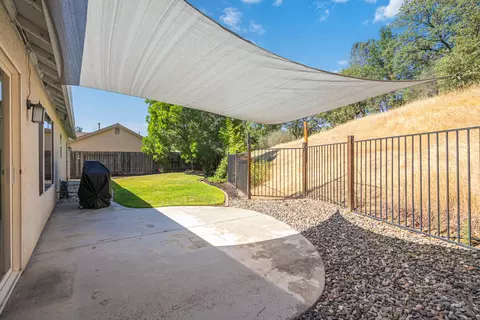 620 Valleybrook Dr, Redding, CA 96003 photo 29