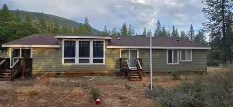 625 Day Rd, Mcarthur, CA 96056