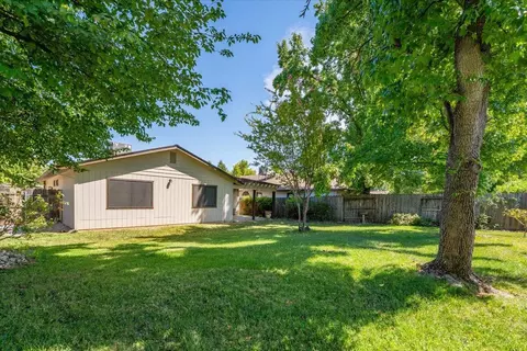2068 Lazare Path, Redding, CA 96001 photo 26