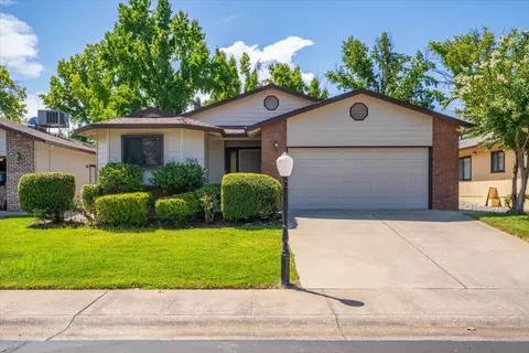 2068 Lazare Path, Redding, CA 96001 photo 2