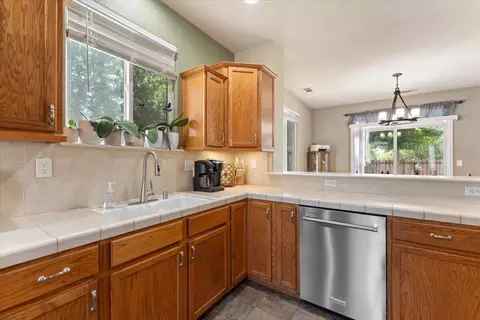 1810 Morning Star Ct, Red Bluff, CA 96080 photo 16