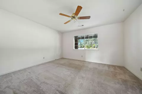 Bedroom - 16593 Vladimir Ct, Redding, CA 96001 photo 2 of 3