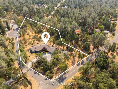 View/Area - 16593 Vladimir Ct, Redding, CA 96001 photo 1 of 1