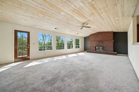 Living - 16593 Vladimir Ct, Redding, CA 96001 photo 1 of 2