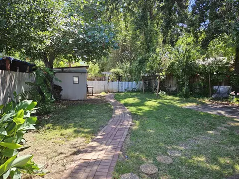 Exterior - 1055 South St, Redding, CA 96001 photo 3 of 6