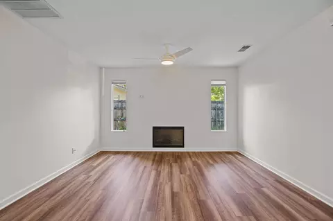 Living - 1826 Del Mar Ave, Redding, CA 96003 photo 2 of 2