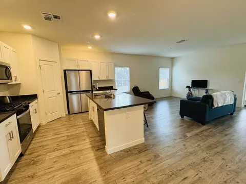 Kitchen - 3880 Thea Dr, Redding, CA 96001 photo 2 of 3