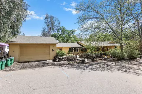 7741 Placer Rd, Redding, CA 96001 photo 2