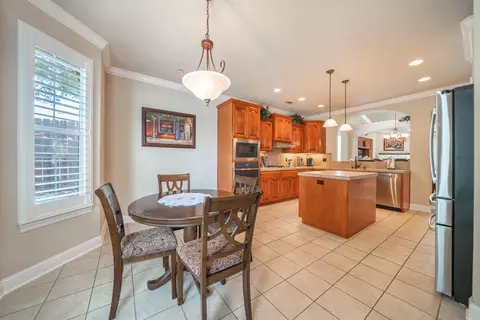 619 Casa Buena St, Redding, CA 96003 photo 19