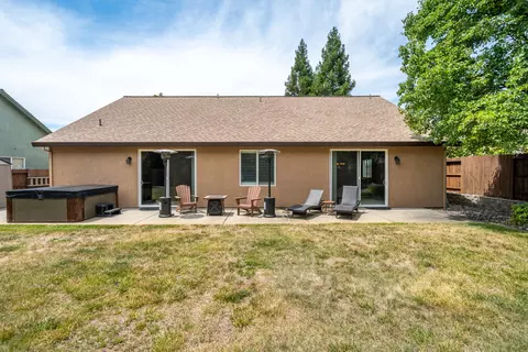 619 Casa Buena St, Redding, CA 96003 photo 47