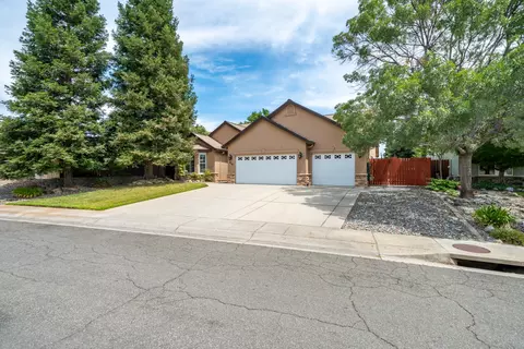 619 Casa Buena St, Redding, CA 96003 photo 57