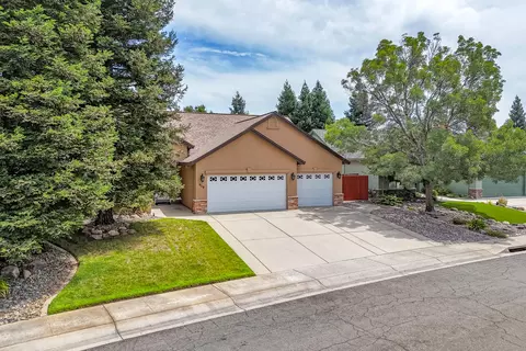 619 Casa Buena St, Redding, CA 96003 photo 52