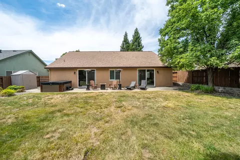 619 Casa Buena St, Redding, CA 96003 photo 43
