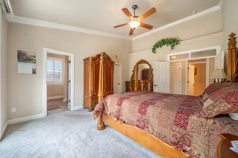619 Casa Buena St, Redding, CA 96003 photo 29