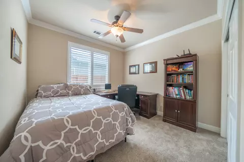 619 Casa Buena St, Redding, CA 96003 photo 20