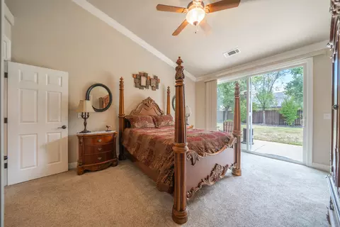 619 Casa Buena St, Redding, CA 96003 photo 27