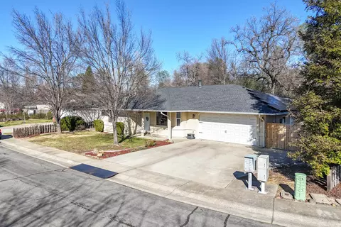 896 Fountain Cir, Redding, CA 96003 photo 57