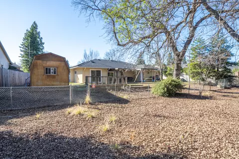 896 Fountain Cir, Redding, CA 96003 photo 54