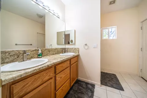 896 Fountain Cir, Redding, CA 96003 photo 20