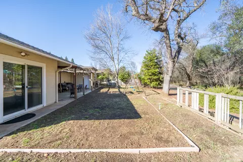 896 Fountain Cir, Redding, CA 96003 photo 43