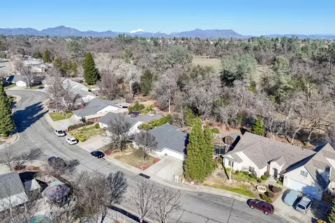 896 Fountain Cir, Redding, CA 96003 photo 62