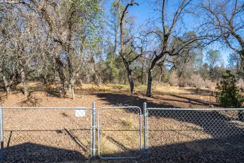 896 Fountain Cir, Redding, CA 96003 photo 50