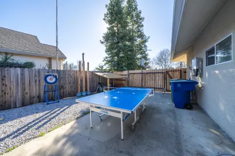 896 Fountain Cir, Redding, CA 96003 photo 47