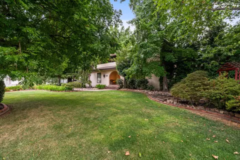 Exterior - 2535 Phil Ct, Redding, CA 96002 photo 4 of 19